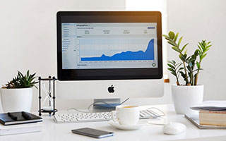 皇马崩了，马竞懵了！西甲欧冠一夜崩盘，只剩巴萨苦苦支撑？